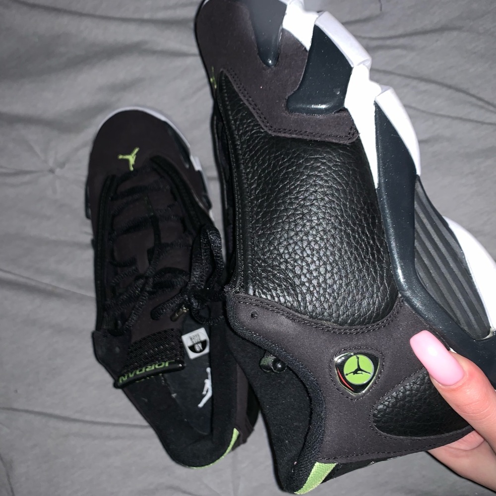 jordan 13s grade school